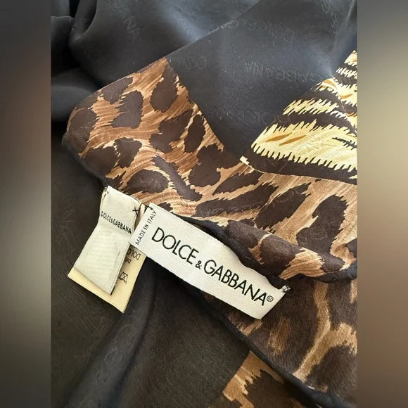 Dolce & Gabbana  Logo Silk Scarf - Picture 9 of 11